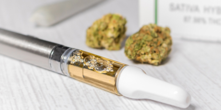 How To Unclog a Disposable Weed Pen - Bulk Wholesale Marijuana - How Long Does A Disposable Weed Pen Last